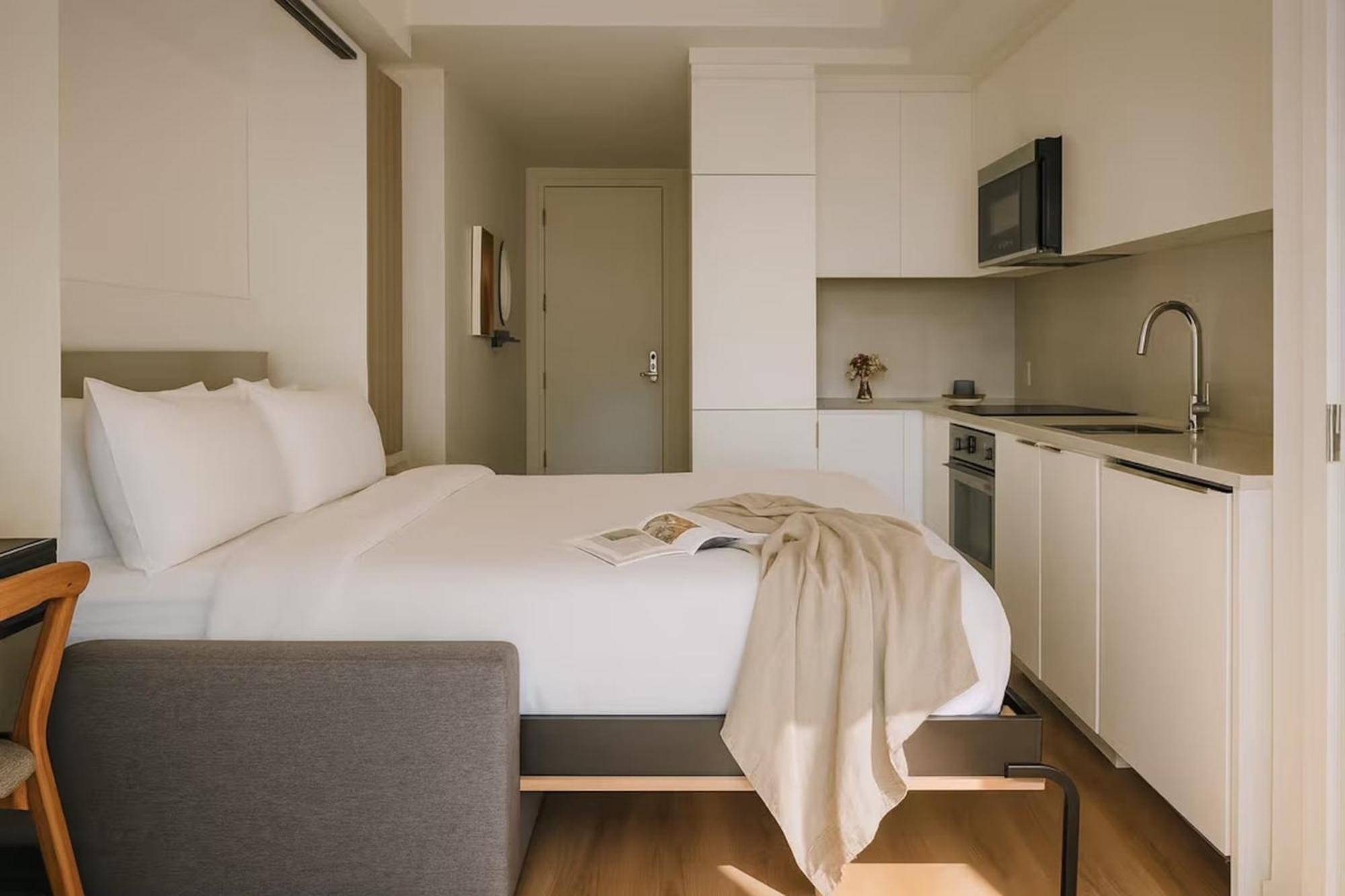 Hotel Monroe - Downtown Montreal, Montreal